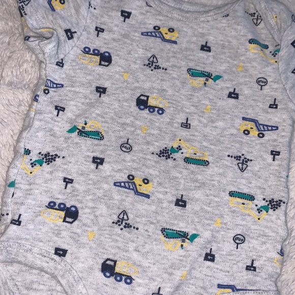 (3 for $10) rococo construction bodysuit - Picture 2 of 3